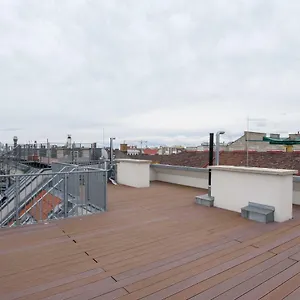  شقة Living - Neubauguertel